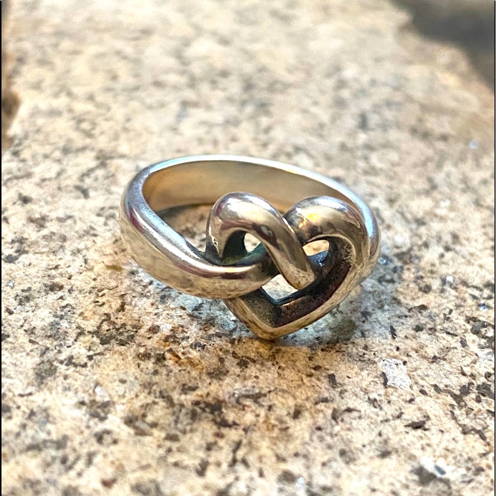 James Avery heavy heart knot ring - Picture 1 of 4